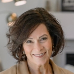 Donna  Hess