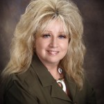 Lori  Yeates