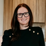 Leah  Shingler