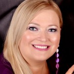 Traci  Worthington